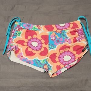 Yogabela Multicolor Floral Yoga Shorts